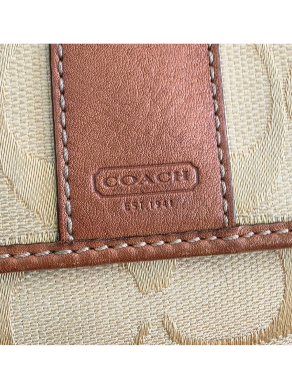 Coach Hampton Signature Wallet Yellow Tan Jacquard Leather Wallet Y2K - Picture 11 of 16